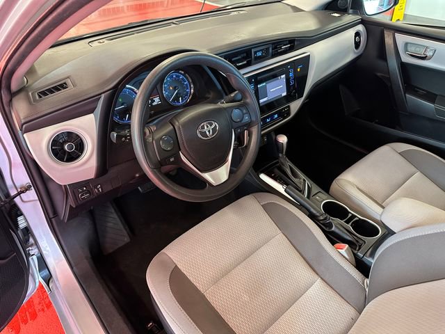 Used 2018 Toyota Corolla LE image 12