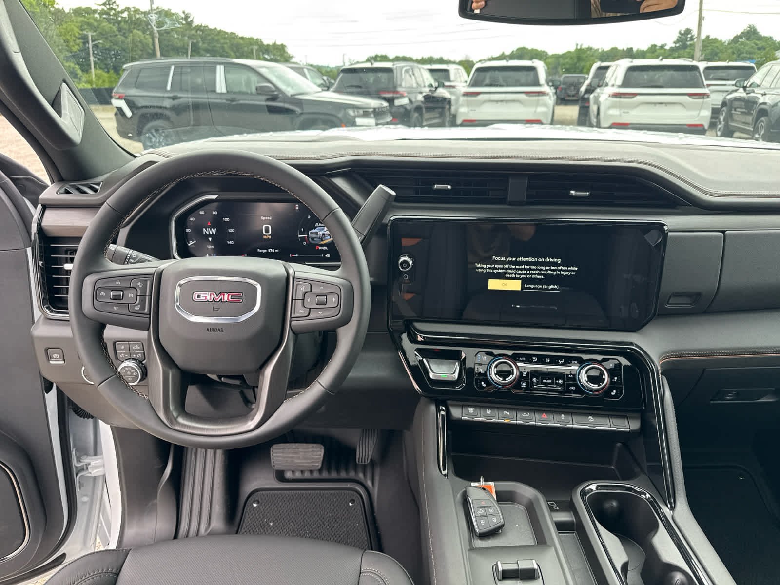 New 2026 GMC Sierra 2500 AT4 w/ AT4 Preferred Package AWD/4WD image 15