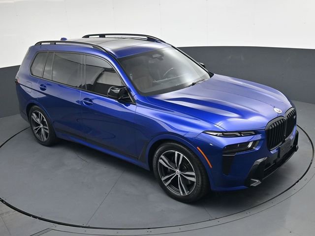 Used 2023 BMW X7 M60i w/ Executive Package image 22