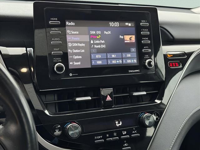 Used 2023 Toyota Camry SE image 18