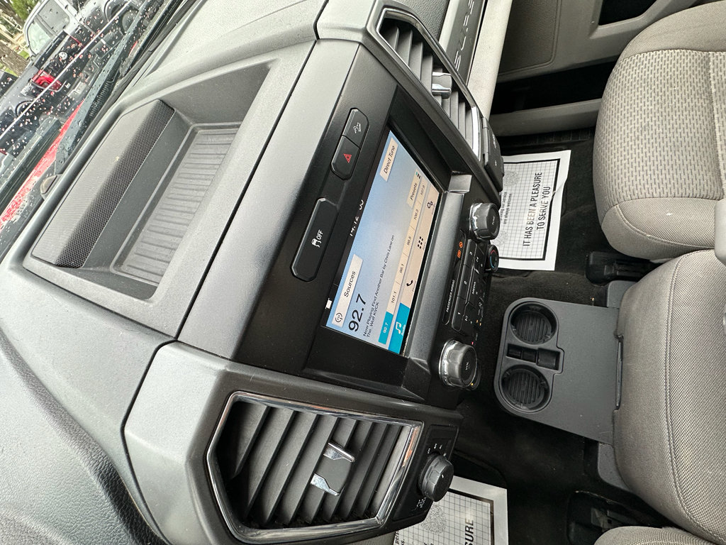 Used 2017 Ford F250 XLT w/ XLT Premium Package AWD/4WD image 14