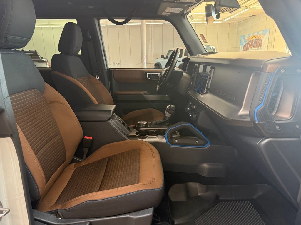Used 2021 Ford Bronco Outer Banks w/ Sasquatch Package image 11