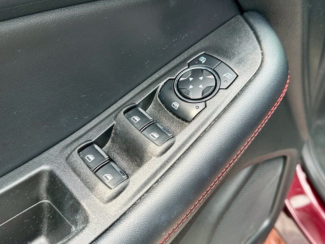 Used 2024 Ford Edge ST-Line AWD/4WD image 11