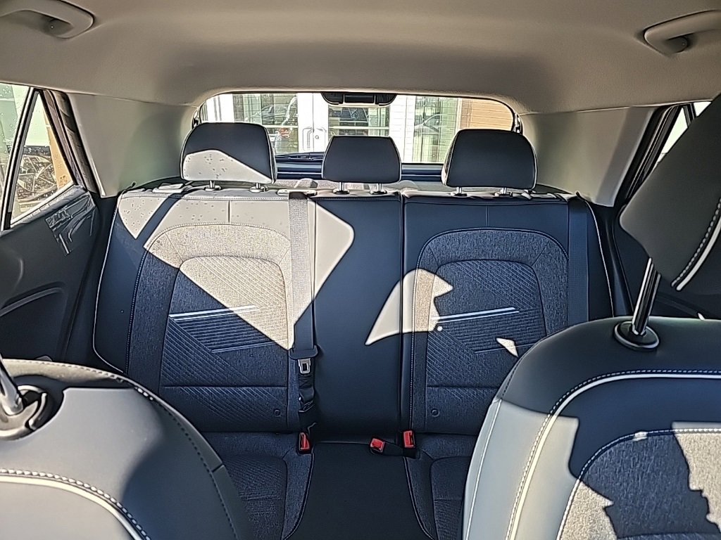 New 2026 Hyundai Venue SEL image 27