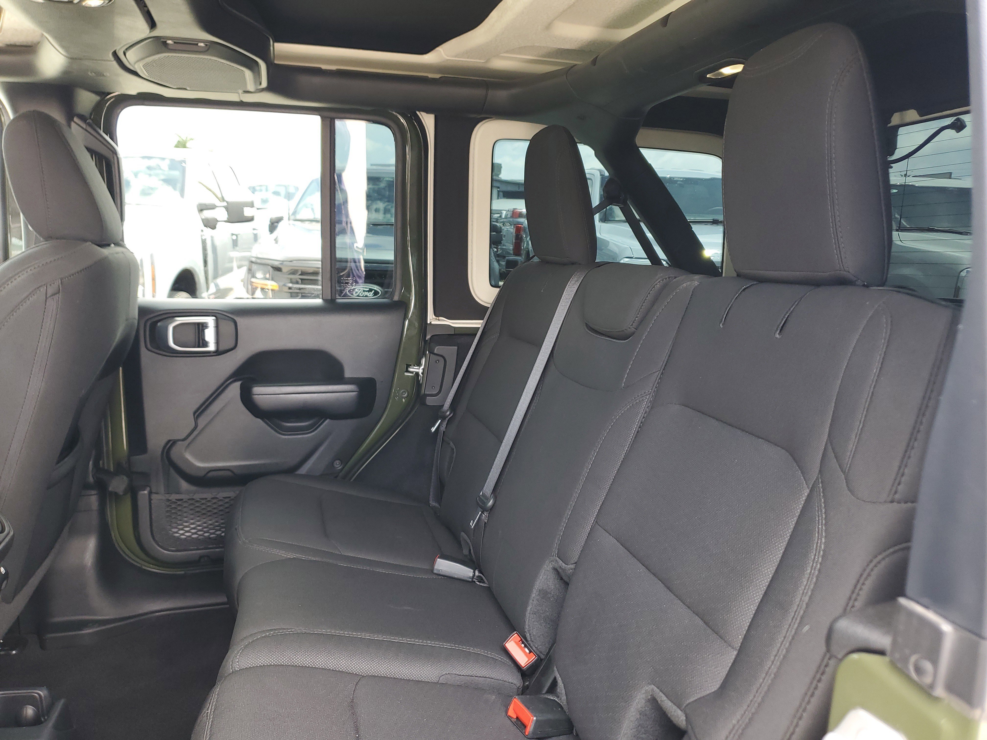 Used 2021 Jeep Wrangler Unlimited Sport AWD/4WD image 13