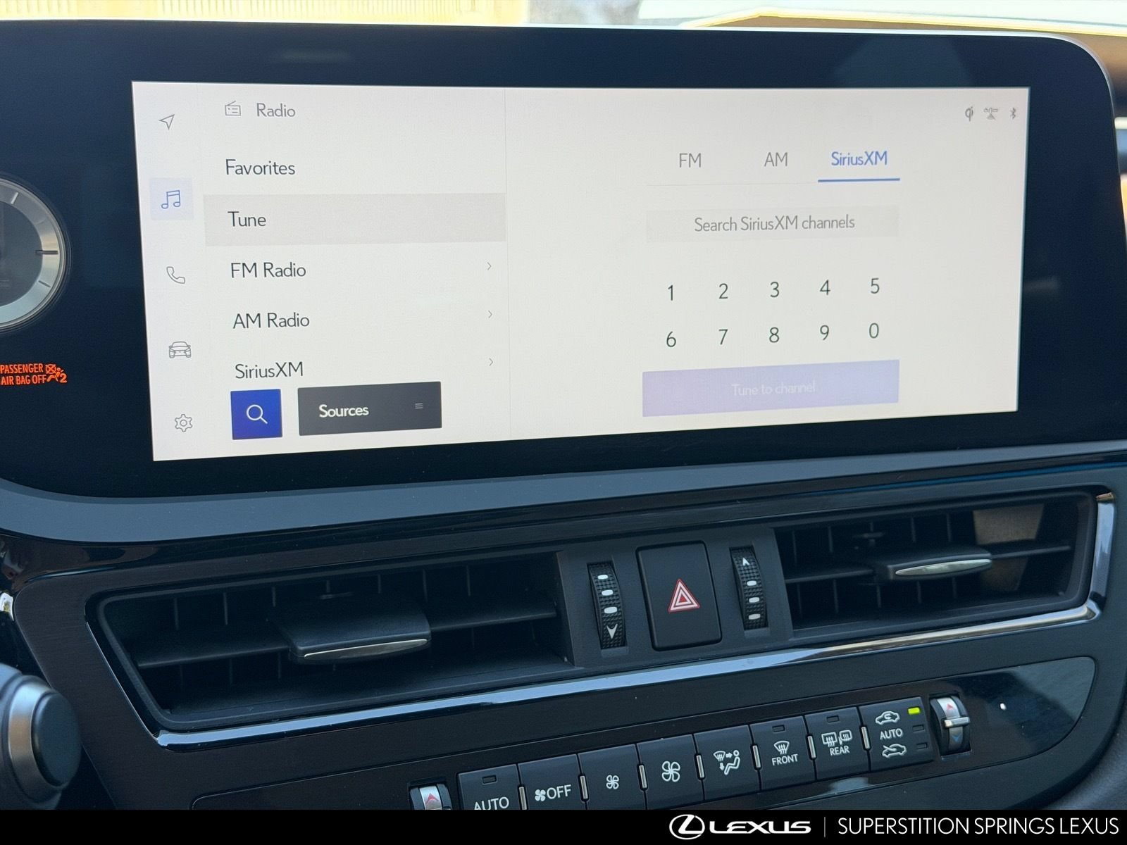 Certified 2025 Lexus ES 300h w/ Premium Package FWD image 26