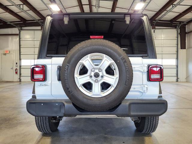 Used 2023 Jeep Wrangler Unlimited Sport image 4