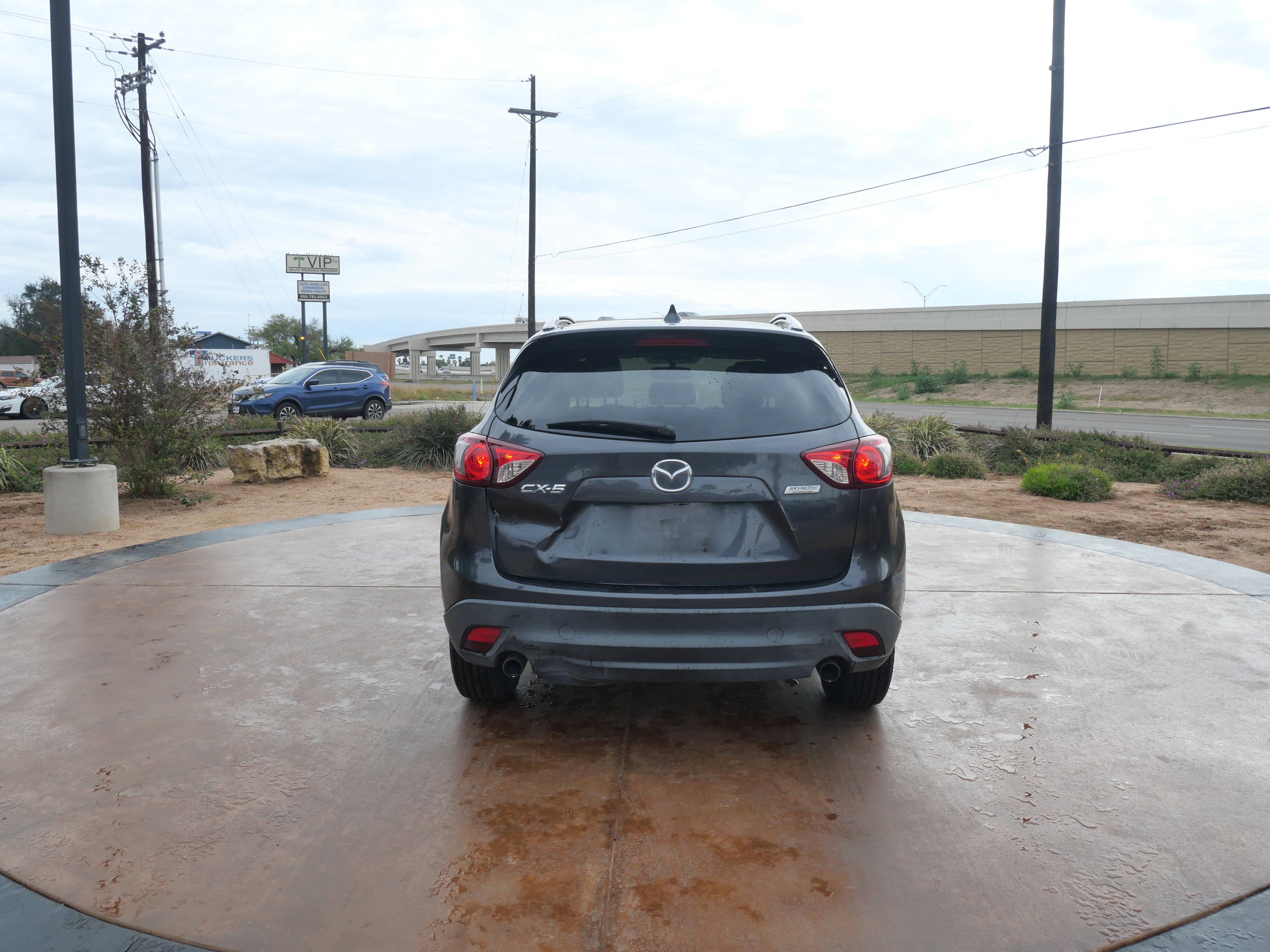 Used 2015 MAZDA CX-5 Touring image 3