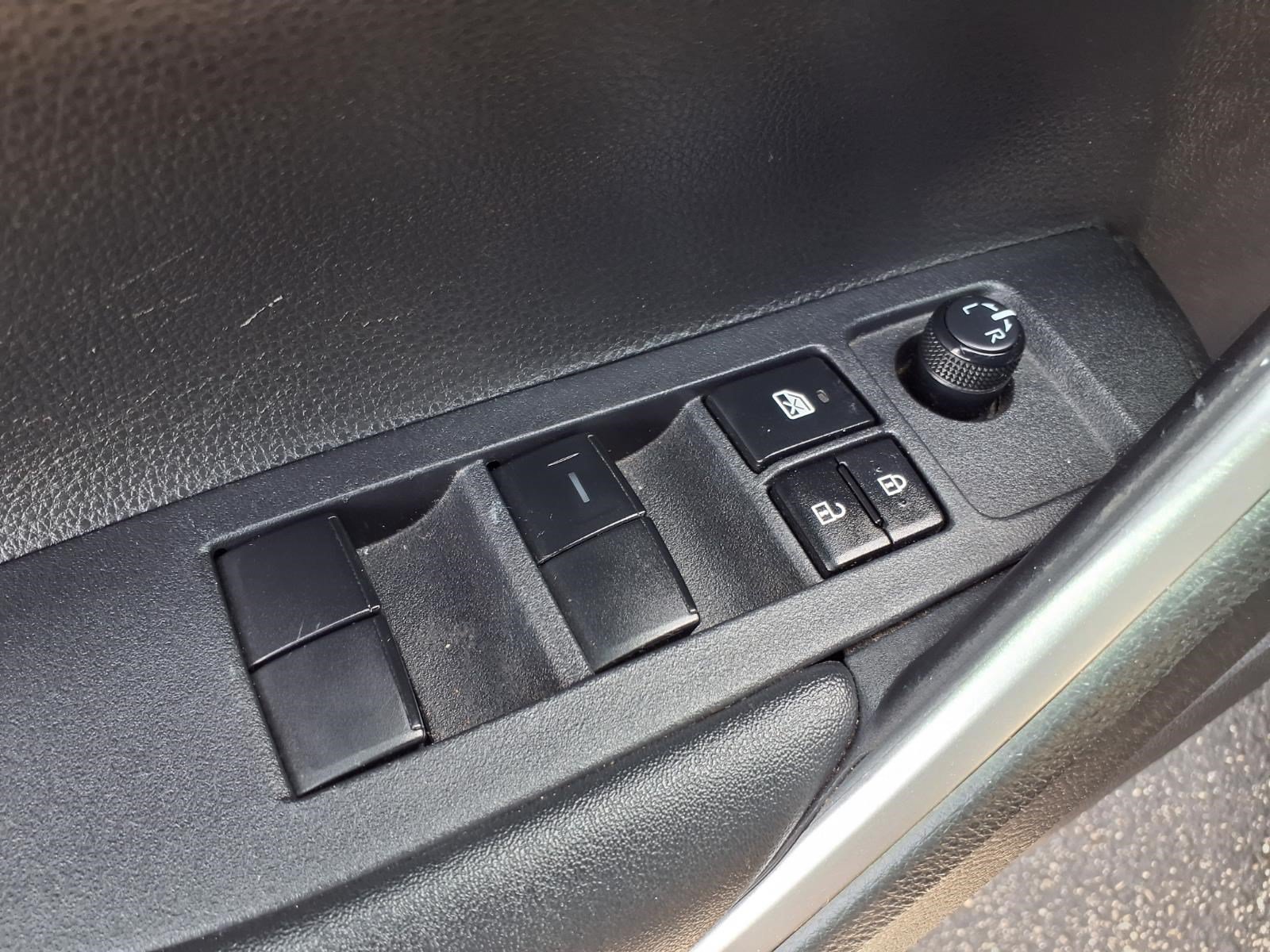 Used 2023 Toyota Corolla Cross AWD Hybrid image 16