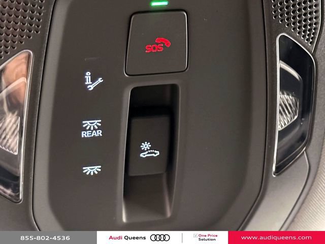 Used 2025 Audi A6 e-tron Premium Plus w/ Premium Plus AWD/4WD image 36