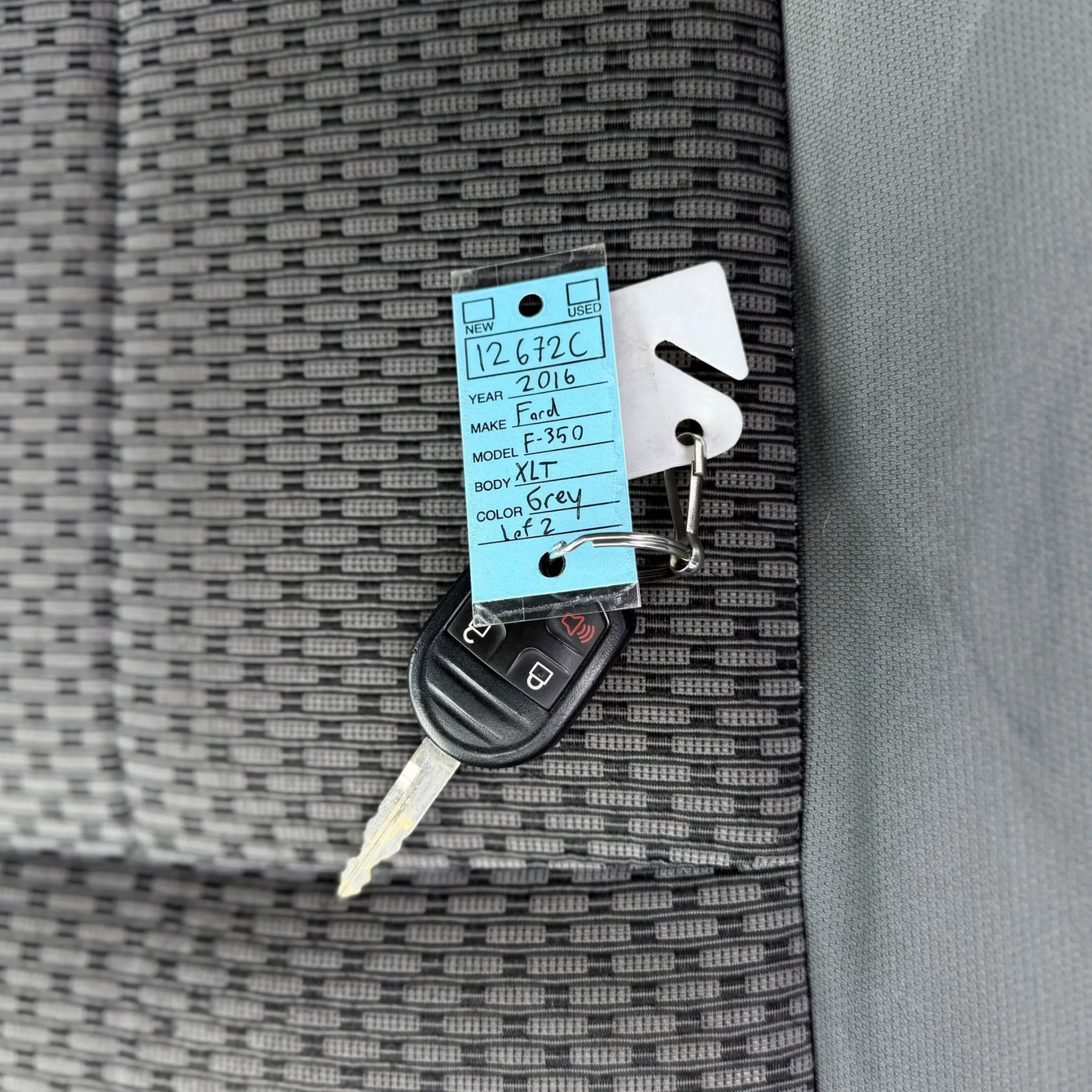 Used 2016 Ford F350 XLT w/ XLT Premium Package AWD/4WD image 2