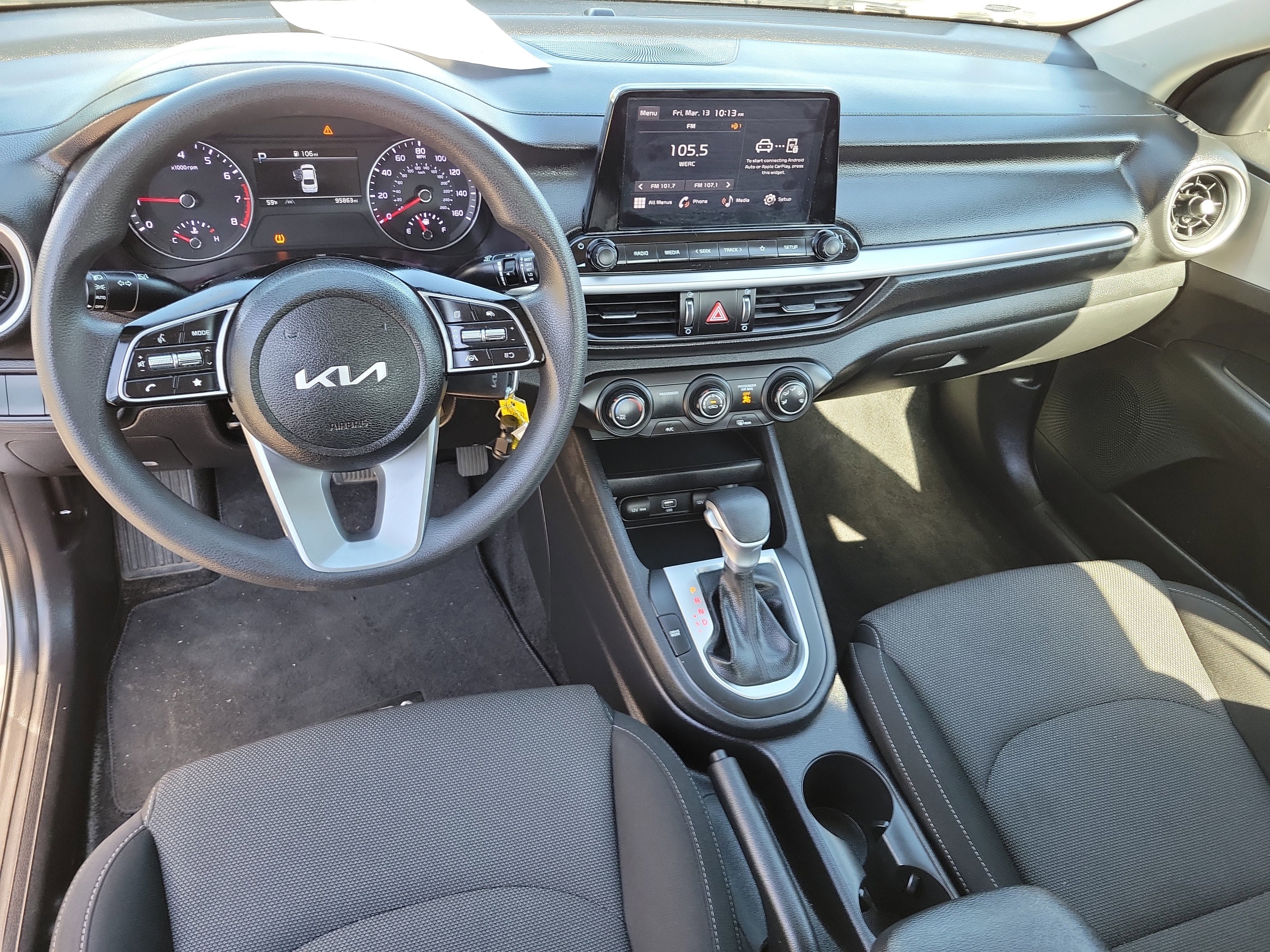 Used 2023 Kia Forte LXS FWD image 8