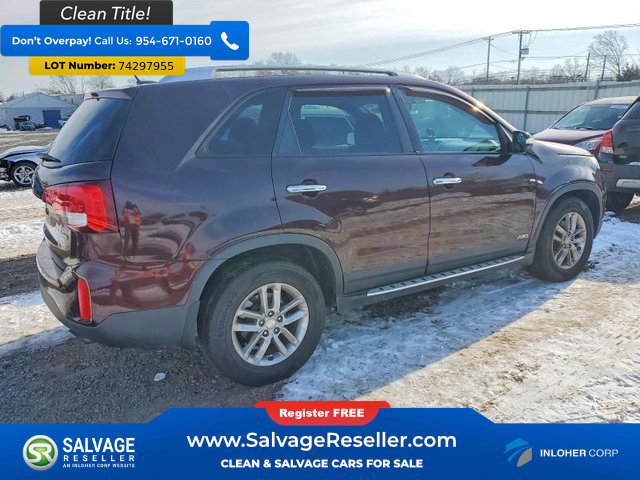 Used 2015 Kia Sorento LX image 4