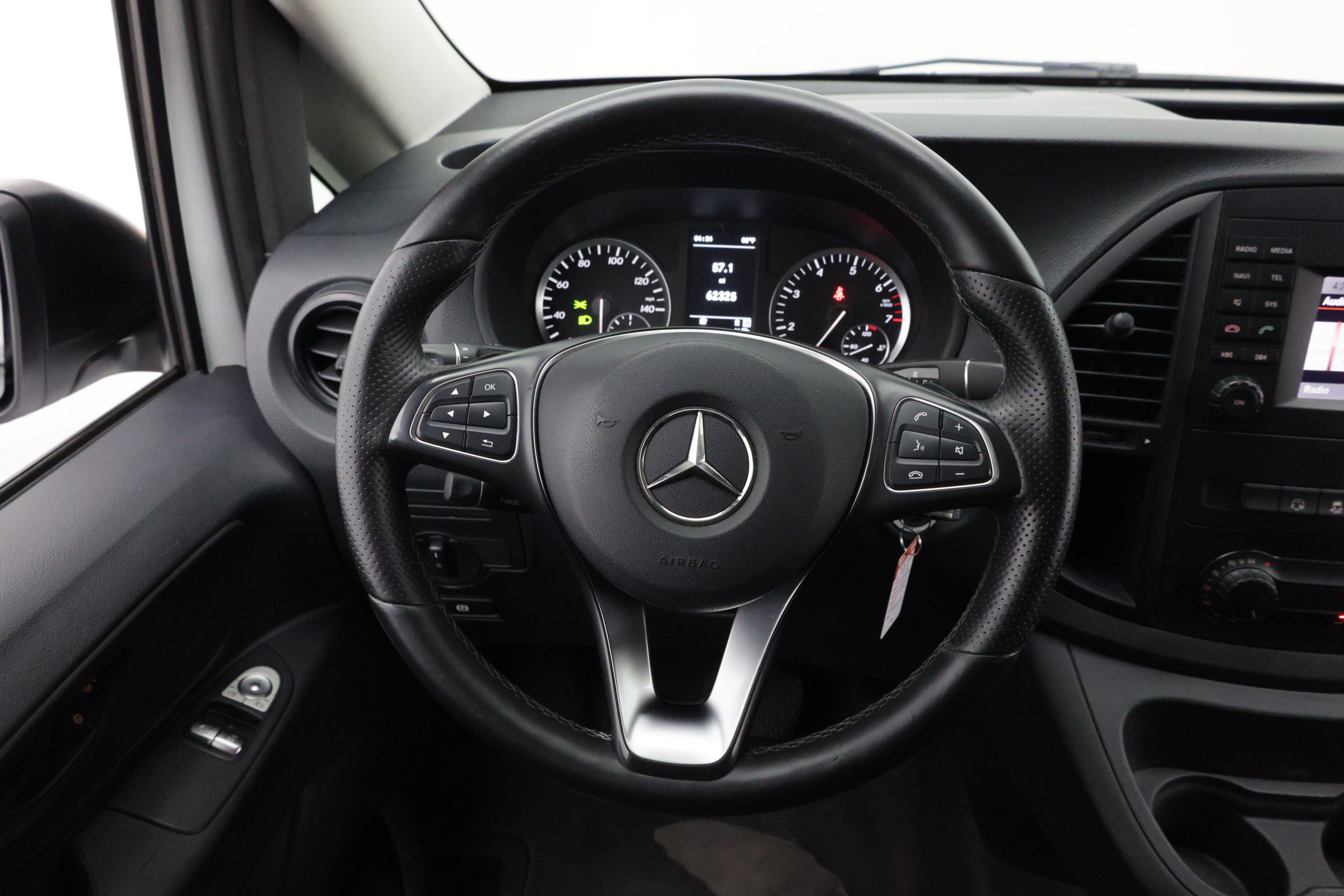 Used 2018 Mercedes-Benz Metris image 19