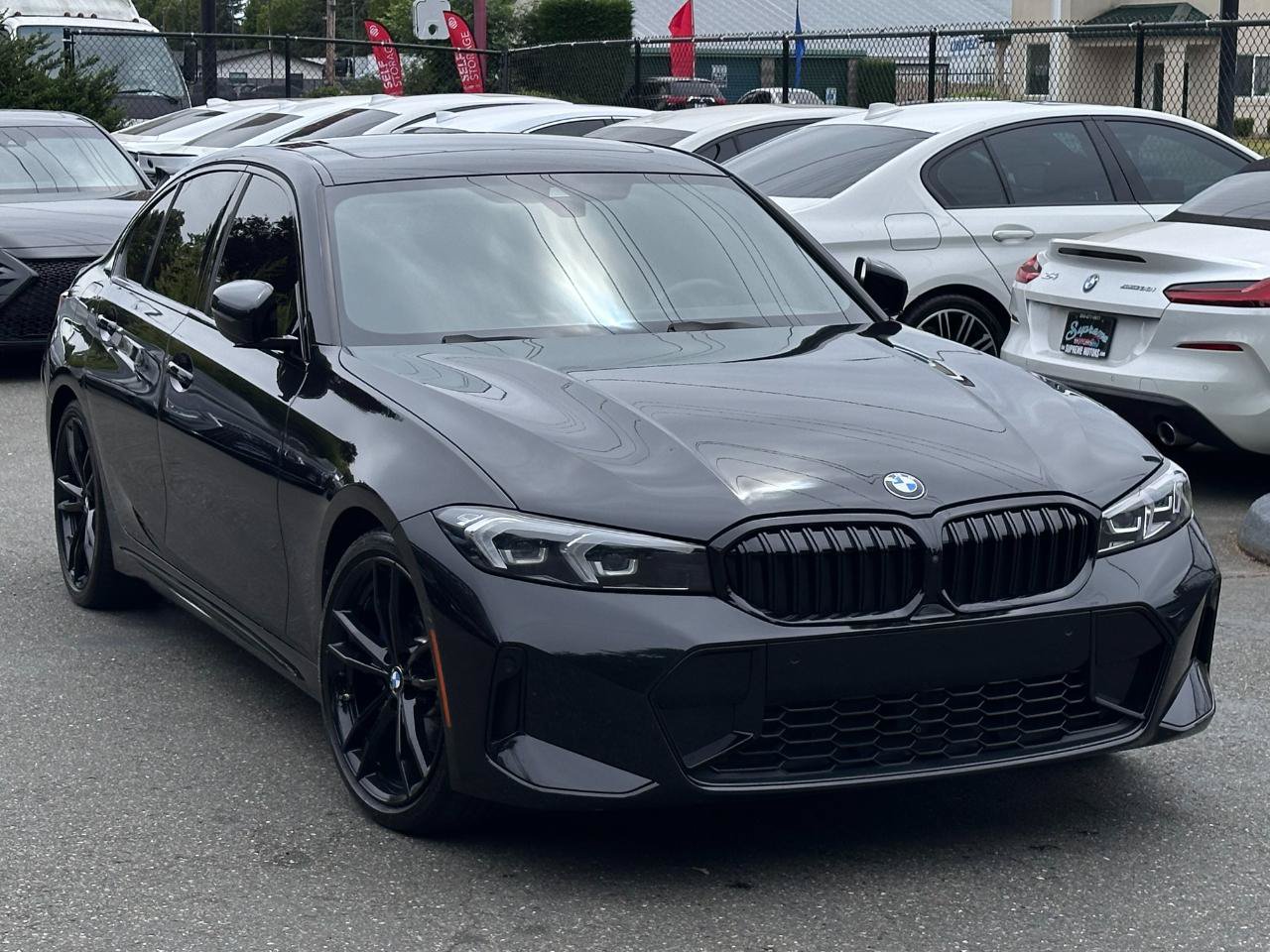 Used 2024 BMW 330i Sedan w/ M Sport Package RWD image 19