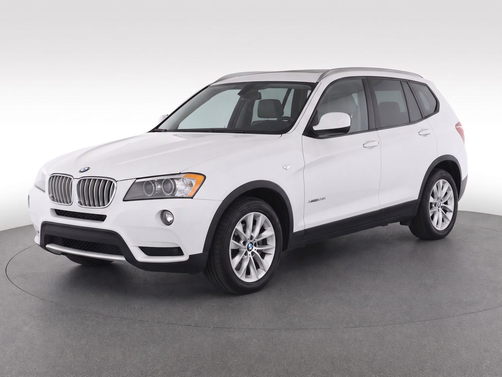 Used 2014 BMW X3 xDrive28i AWD/4WD image 2