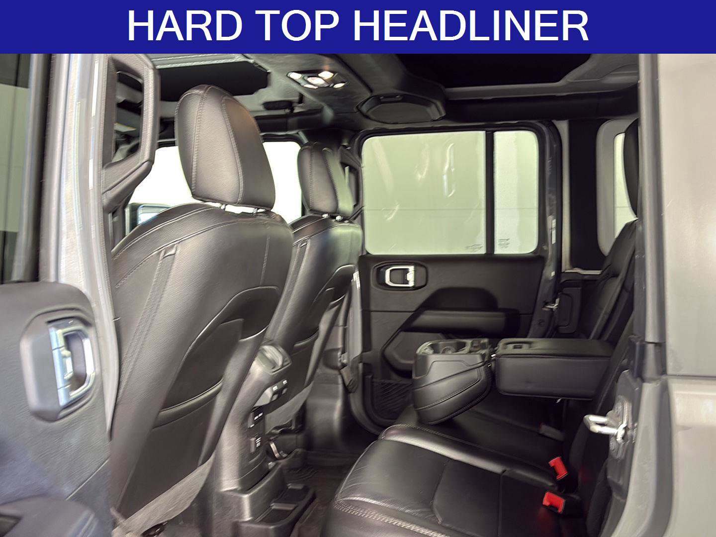 Used 2023 Jeep Wrangler Unlimited Sahara image 21