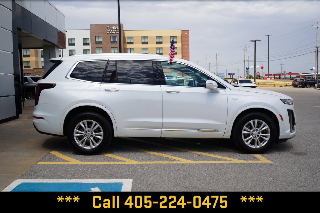 Used 2024 Cadillac XT6 Luxury w/ LPO, Floor Liner Package AWD/4WD image 10