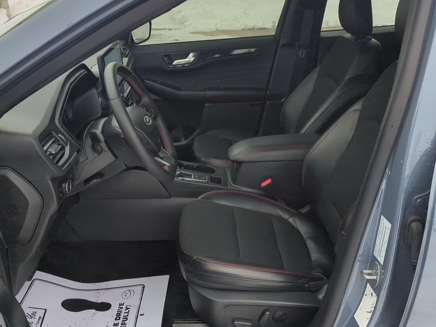 Used 2025 Ford Escape ST-Line Elite w/ Tech Pack #2 image 16