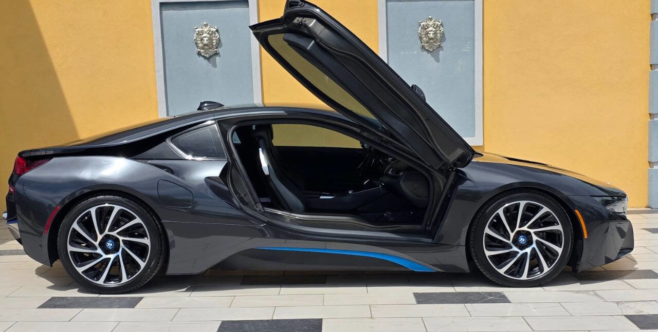 Used 2015 BMW i8 image 13