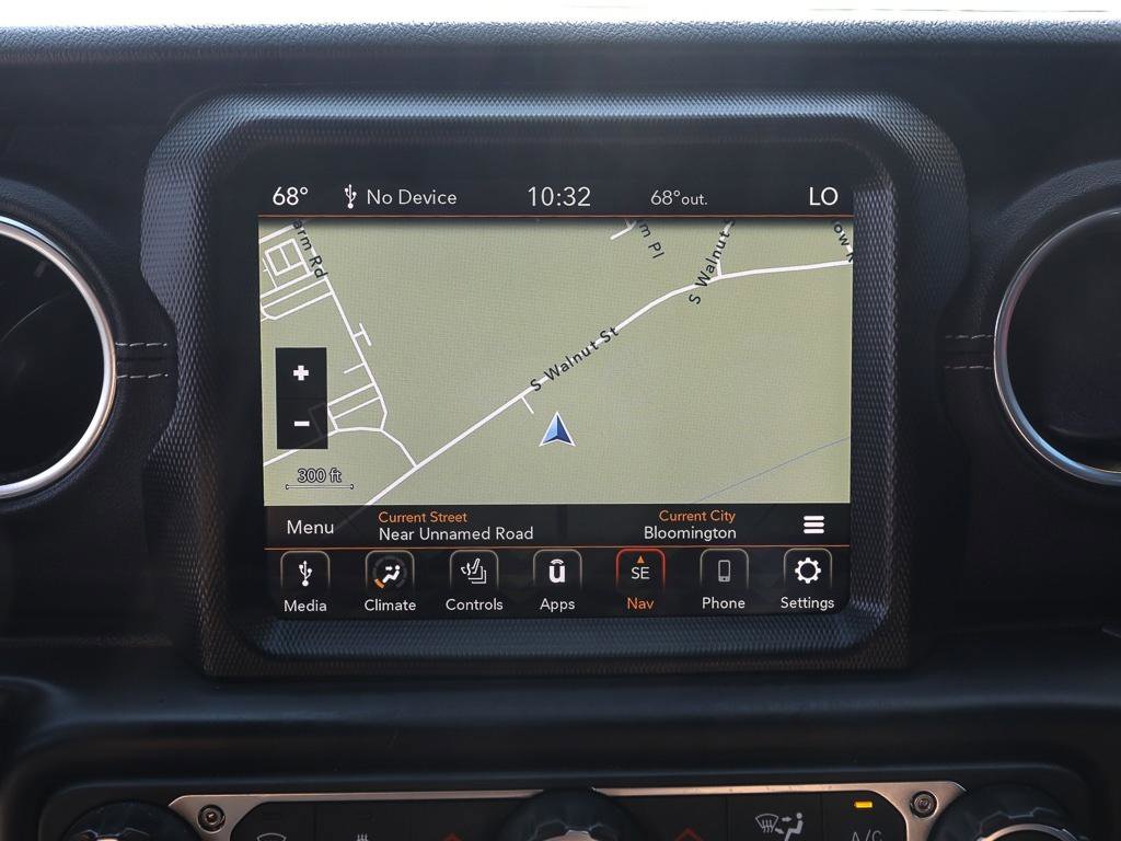 Used 2023 Jeep Wrangler Unlimited Sahara w/ Cold Weather Group AWD/4WD image 17