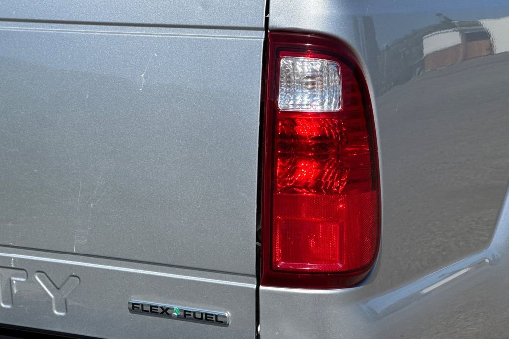 Used 2016 Ford F250 XL w/ Power Equipment Group image 30