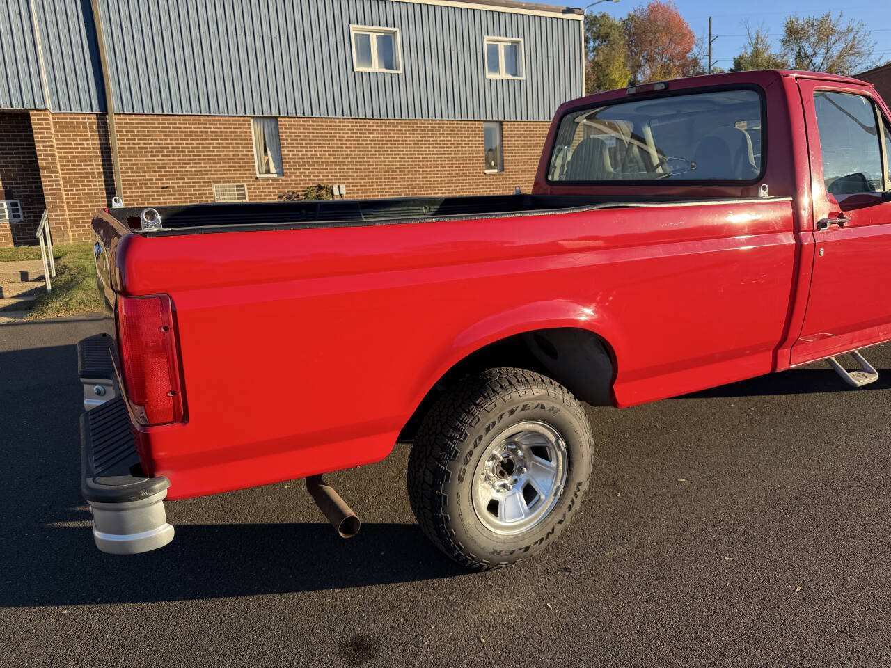 Used 1996 Ford F150 2WD Regular Cab image 11