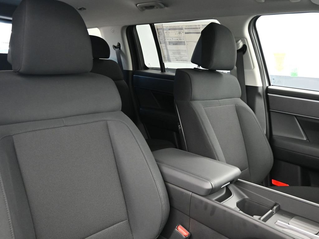 New 2026 Hyundai Santa Fe SE image 11