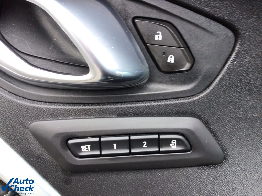 Used 2021 Chevrolet Camaro SS image 12