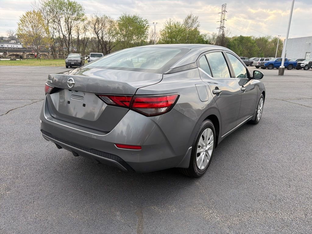 Used 2023 Nissan Sentra S image 5