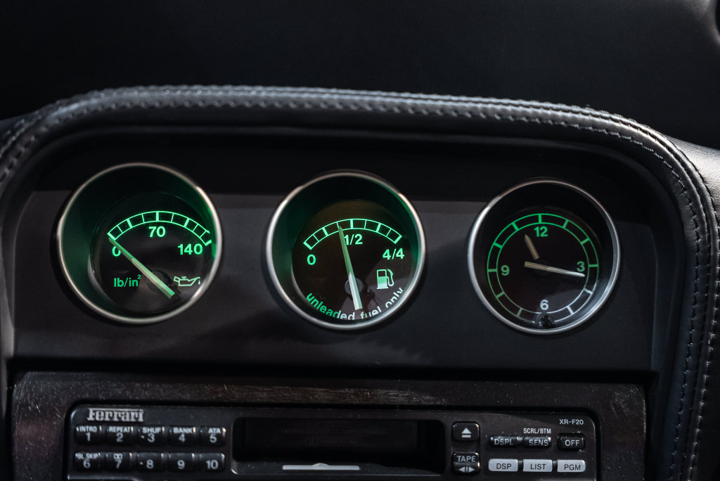Used 1998 Ferrari F355 Berlinetta RWD image 40