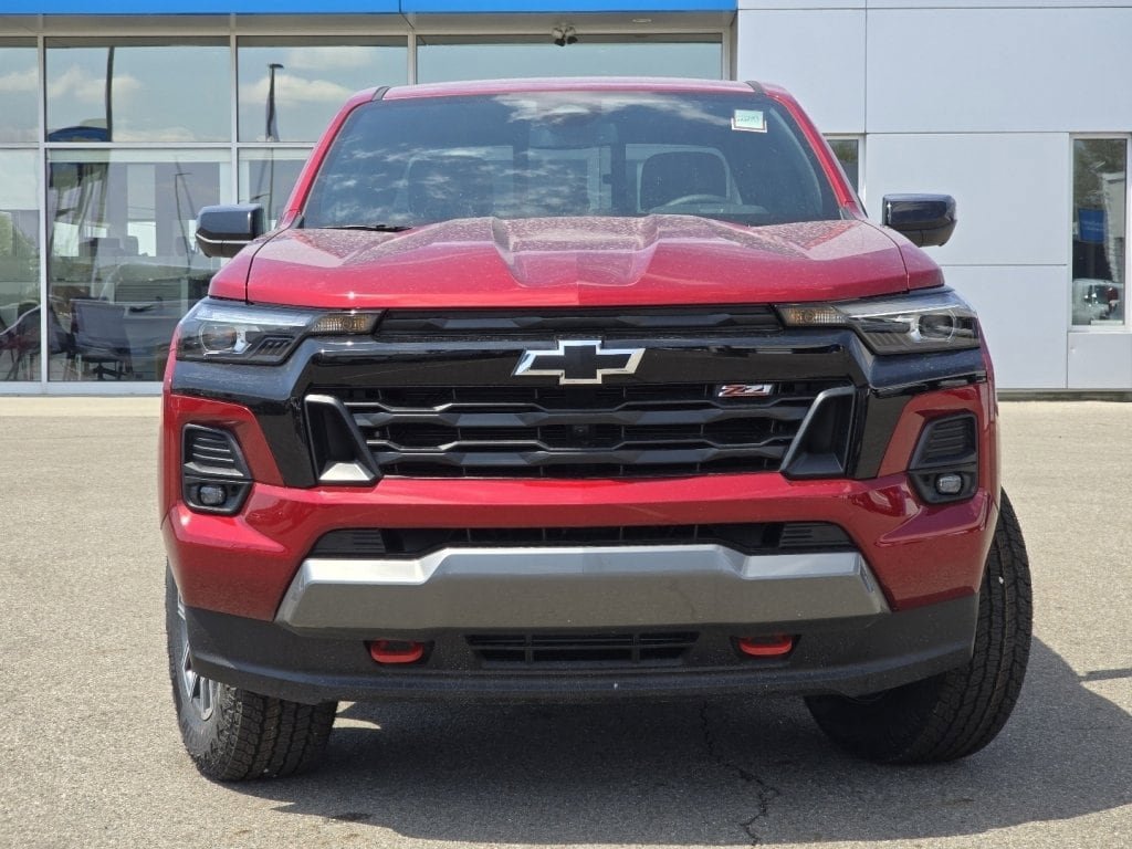 New 2026 Chevrolet Colorado Z71 w/ Technology Package AWD/4WD image 9