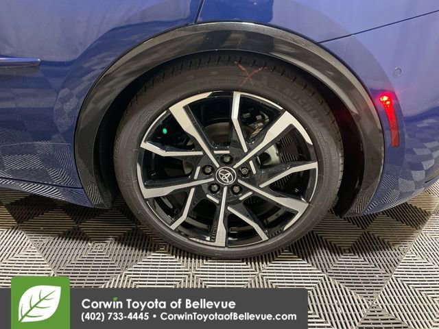 New 2026 Toyota Prius Plug-In Hybrid FWD image 25