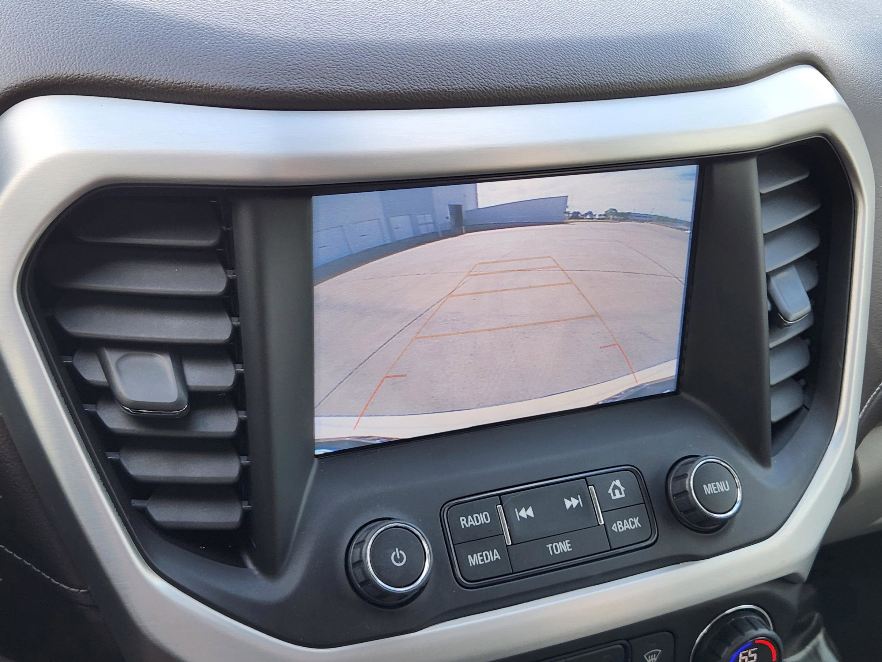 Used 2018 GMC Acadia SLT image 16