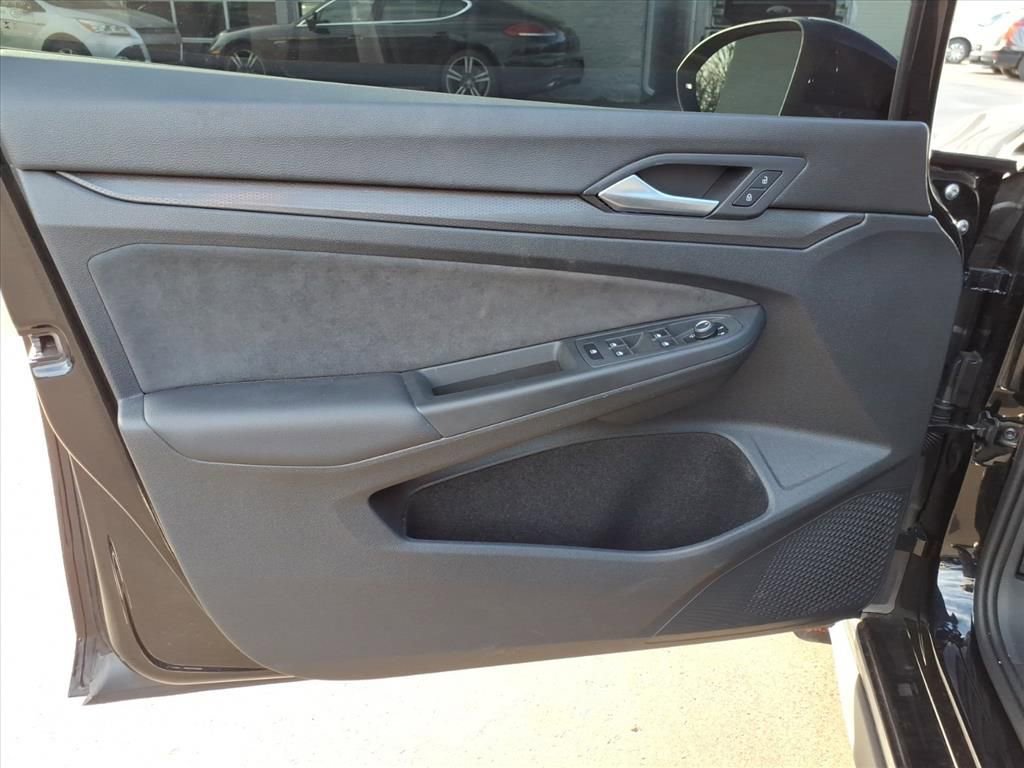 Used 2024 Volkswagen GTI S image 13