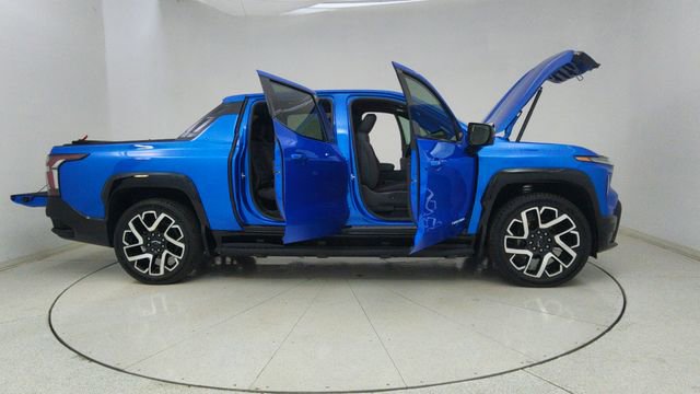 Used 2025 Chevrolet Silverado EV RST image 73