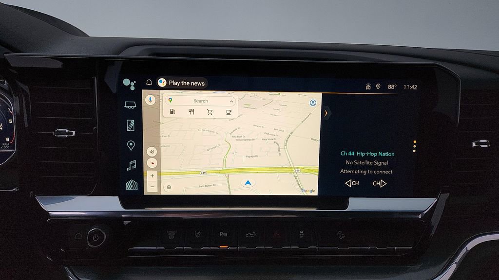 Used 2024 Chevrolet Silverado 2500 High Country w/ Technology Package AWD/4WD image 27