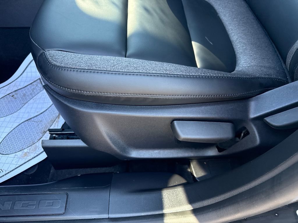 Used 2025 Ford Bronco Sport Big Bend w/ Black Appearance Package image 27