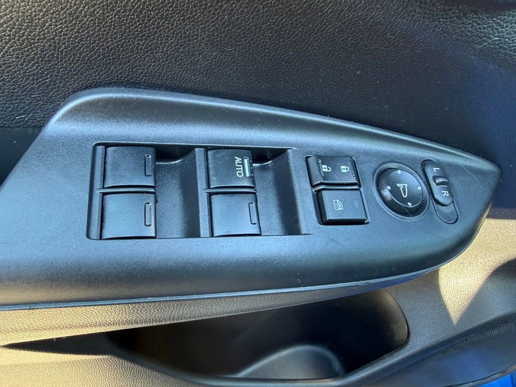 Used 2015 Honda Fit EX image 8