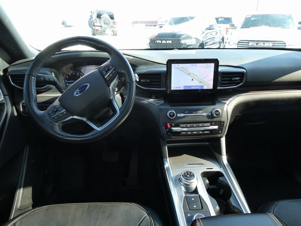 Used 2020 Ford Explorer Limited image 23