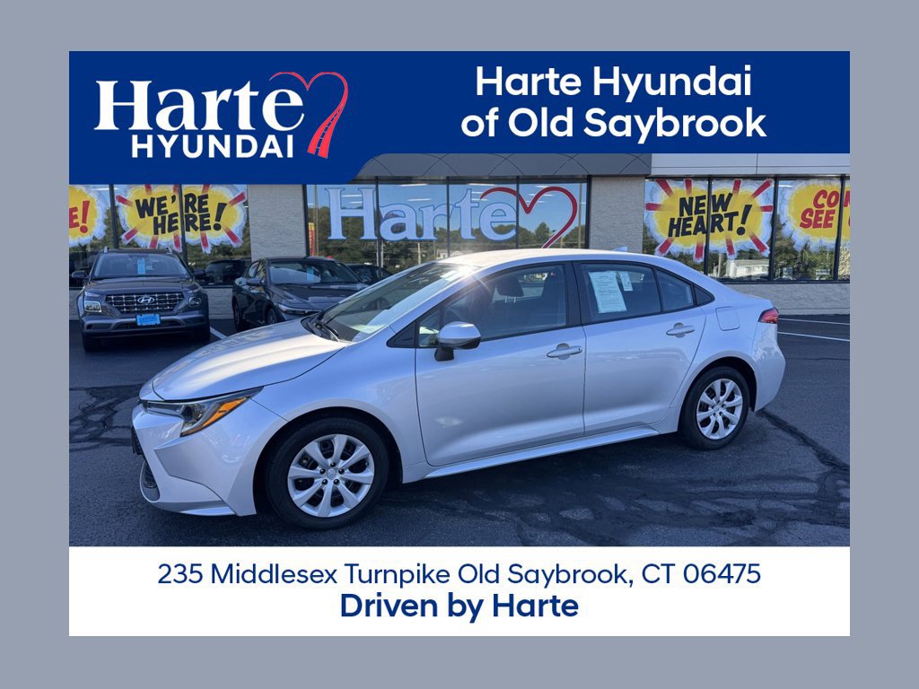 Used 2022 Toyota Corolla LE FWD image 1