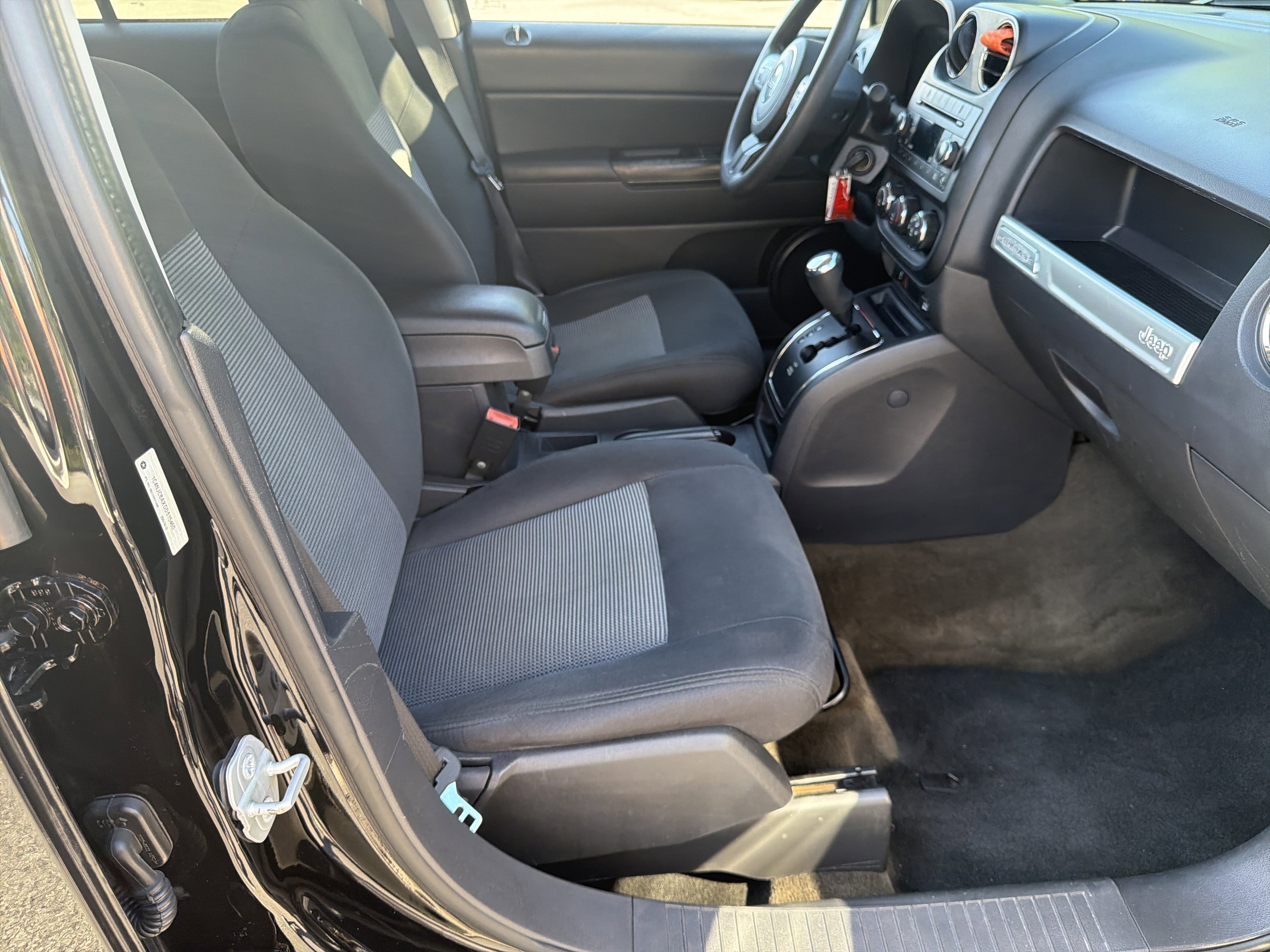 Used 2016 Jeep Compass Sport w/ Power Value Group FWD image 16