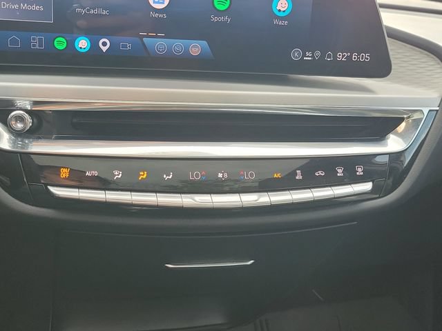 Certified 2024 Cadillac Lyriq Luxury AWD/4WD image 17