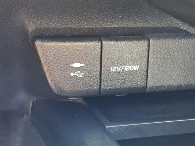 Used 2018 Toyota Camry SE image 22