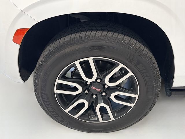 Certified 2021 GMC Yukon XL AT4 w/ AT4 Premium Plus Package image 24