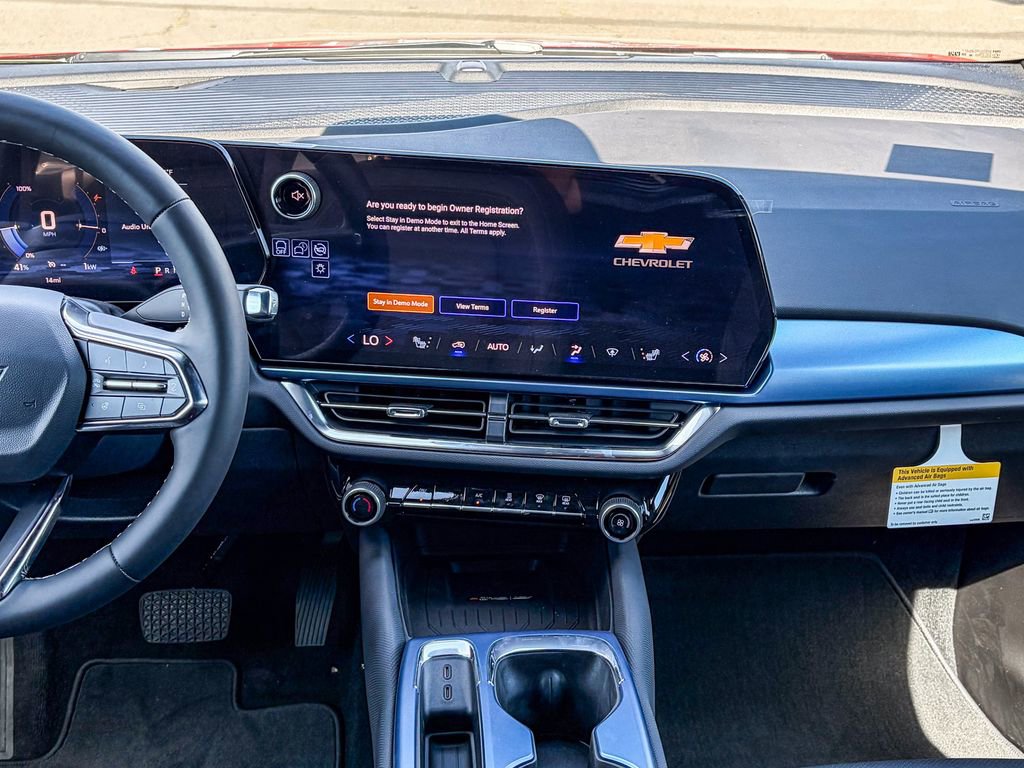 New 2026 Chevrolet Equinox EV LT image 12