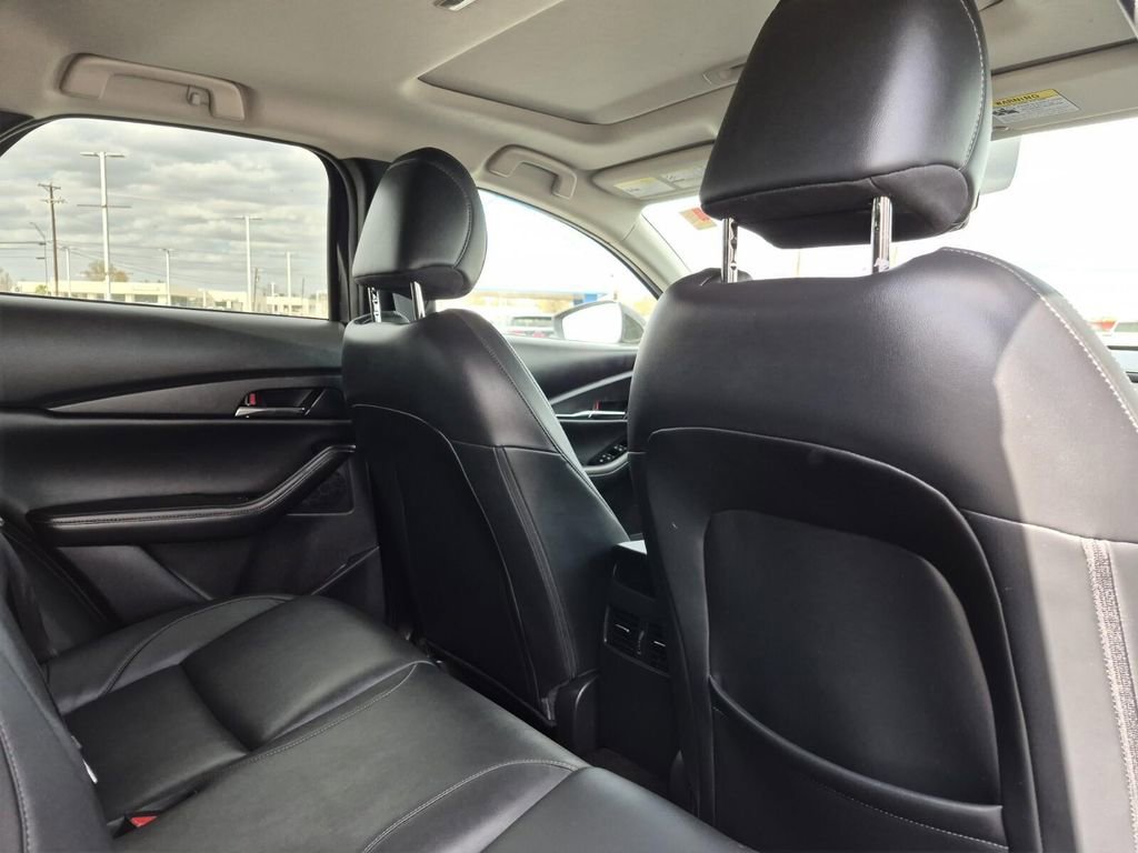 Used 2025 MAZDA CX-30 AWD 2.5 S w/ Preferred Package image 16