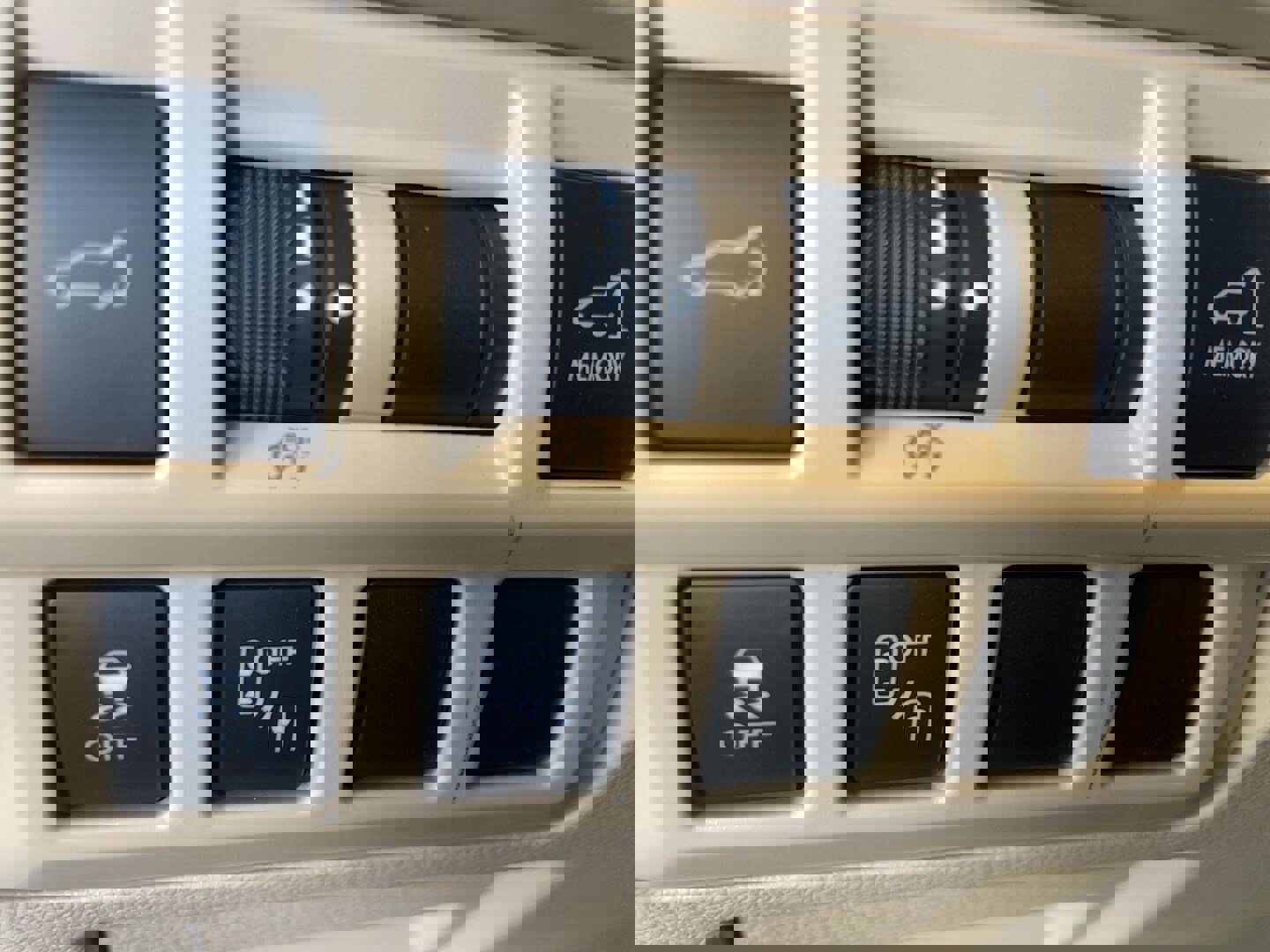 Used 2015 Subaru Outback 3.6R Limited AWD/4WD image 16