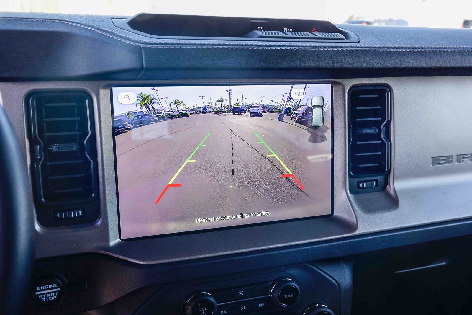 Certified 2025 Ford Bronco Outer Banks image 25