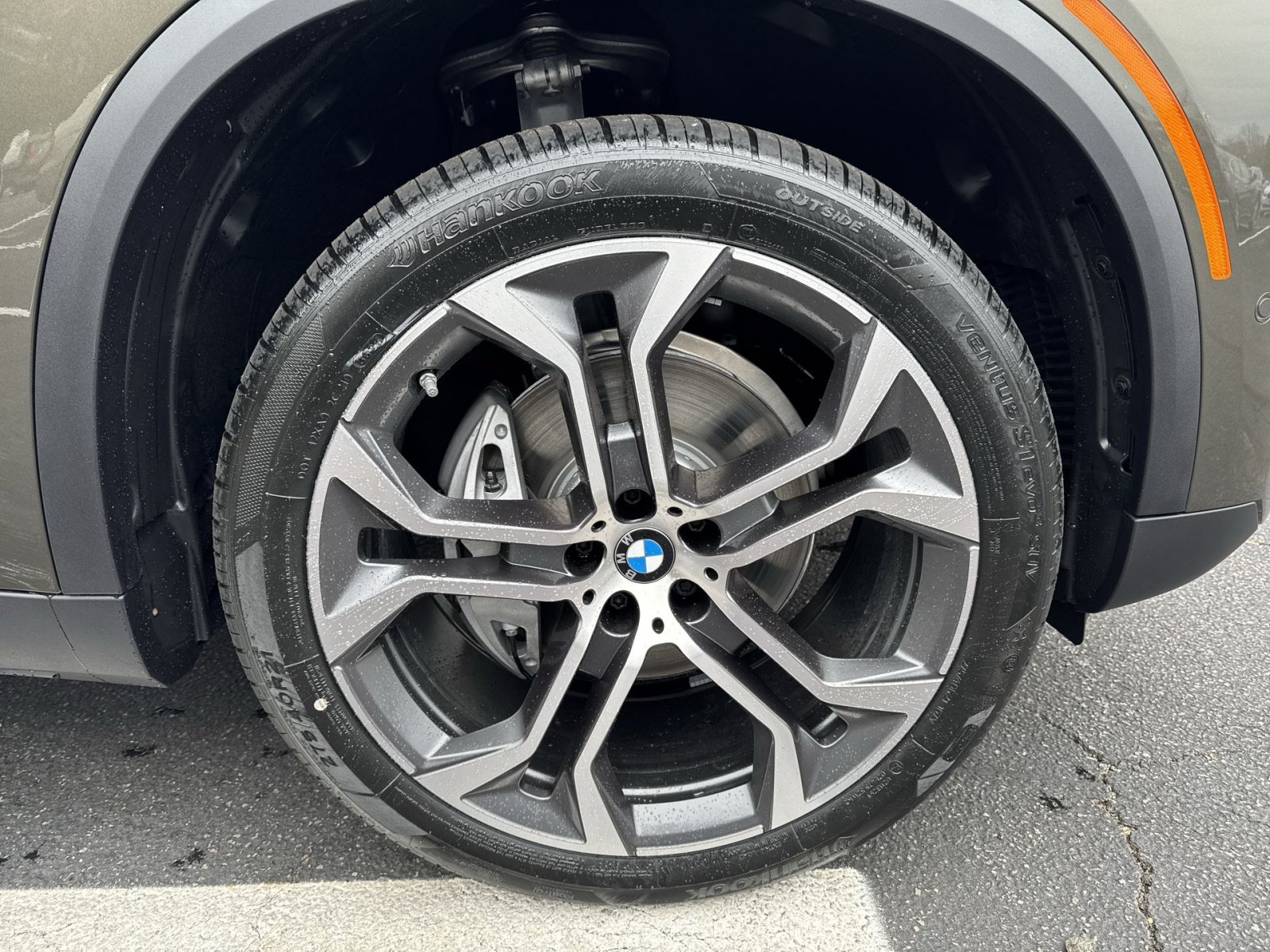 New 2026 BMW X5 xDrive40i AWD/4WD image 2